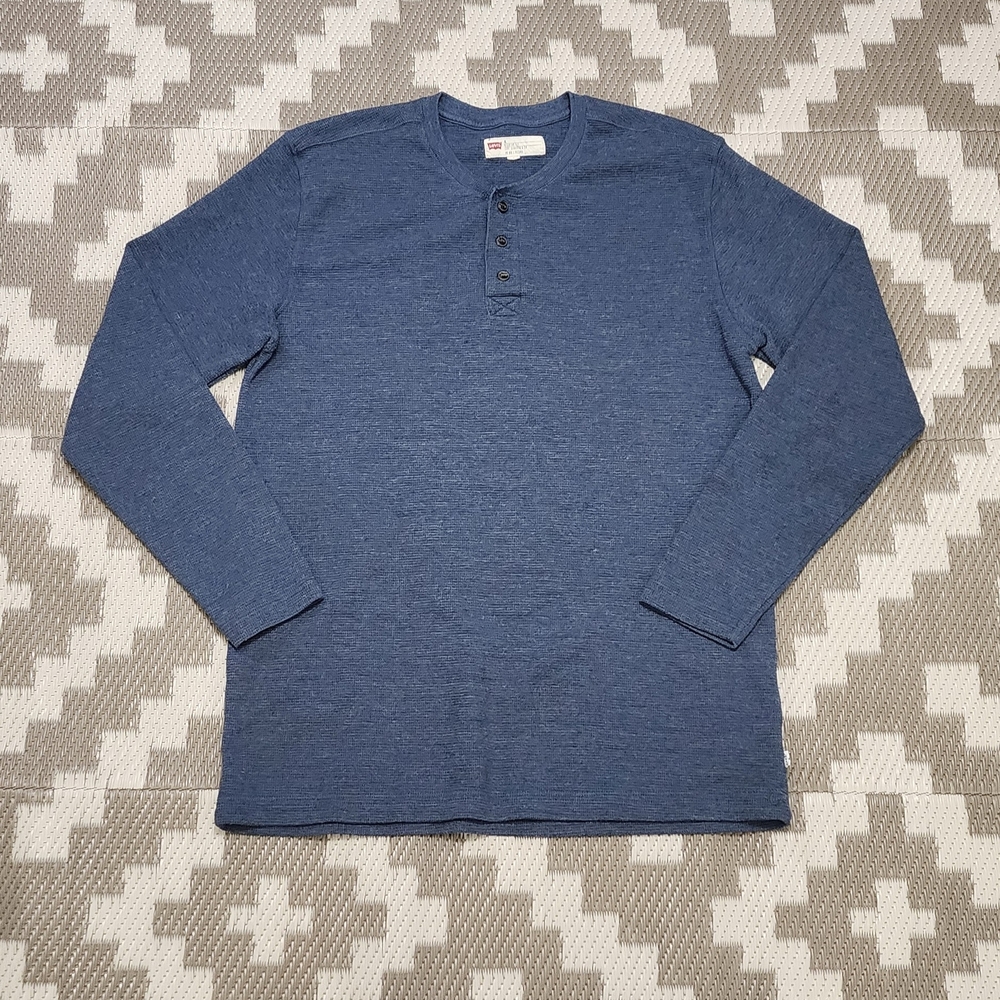 LEVI'S Men's Blue Henley Shirt